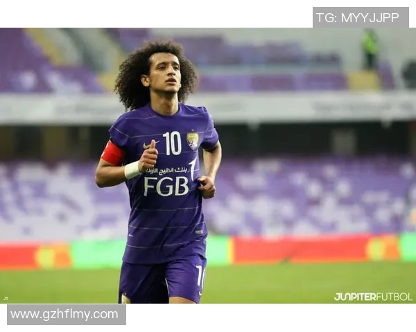 五大球星的荣耀与传奇：天下足球专访，带你走进他们的足球世界